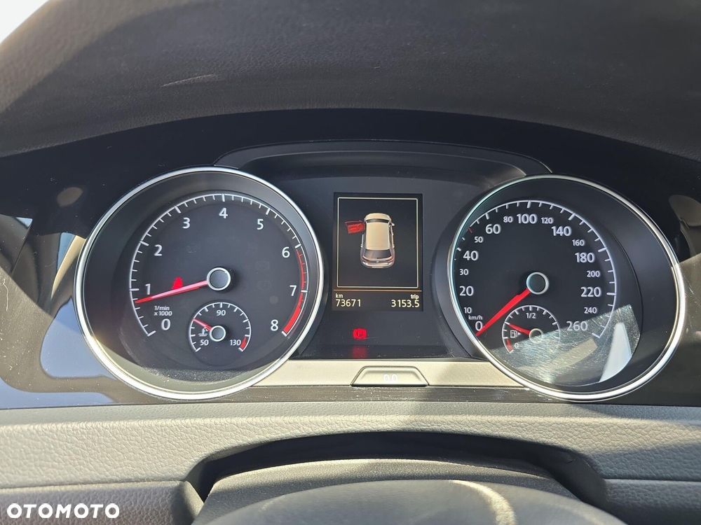 Volkswagen Golf - 19