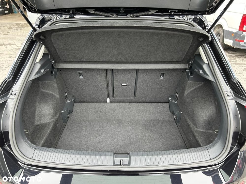 Volkswagen T-Roc 1.5 TSI Life Plus DSG - 11