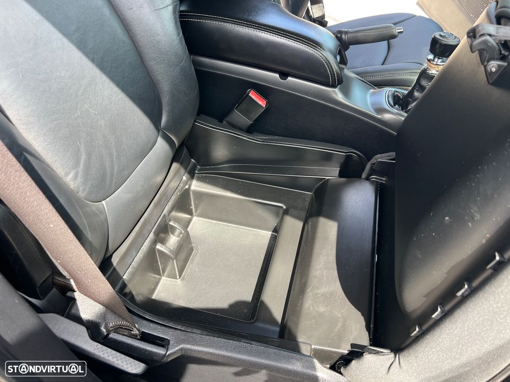 Fiat Freemont 2.0 M-Jet Urban - 33