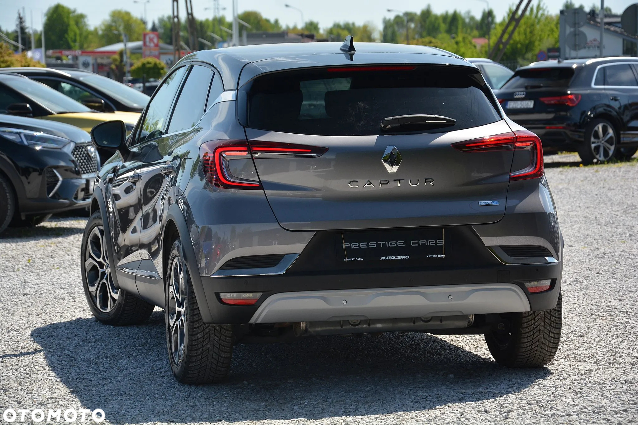 Renault Captur E-TECH PLUG-in 160 INTENS - 5