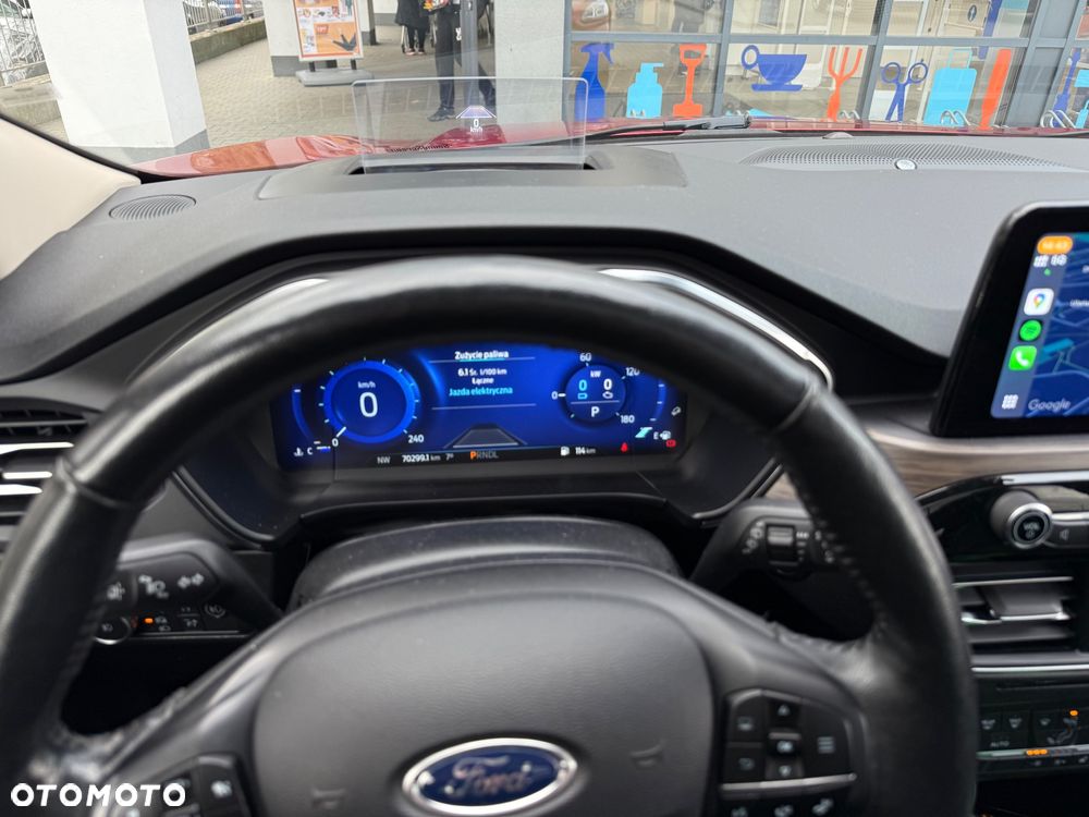 Ford Kuga - 5