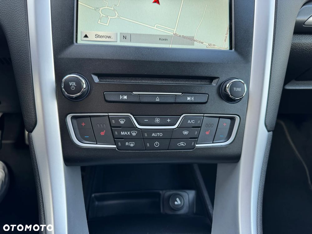 Ford Mondeo 1.5 EcoBoost Titanium - 19