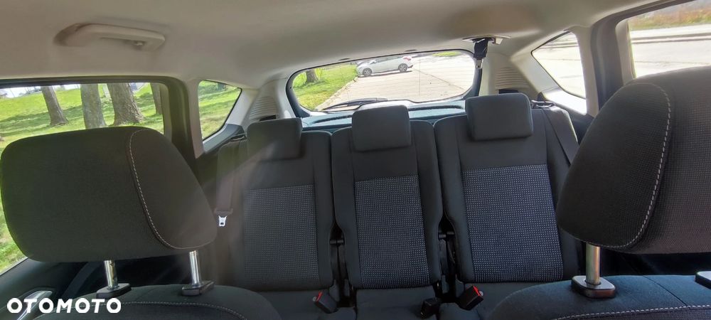 Ford C-MAX 1.6 Edition - 21