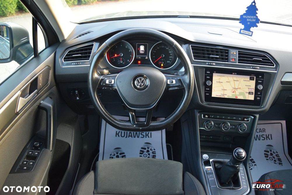 Volkswagen Tiguan 1.4 TSI BMT Comfortline - 12