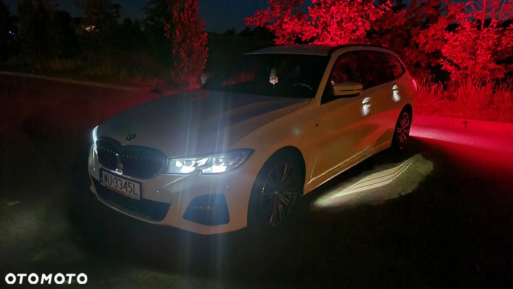 BMW Seria 3 320d M Sport - 26