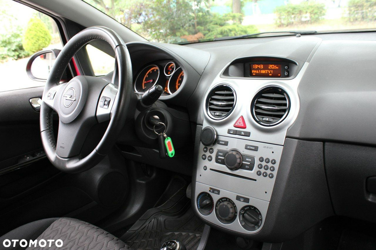 Opel Corsa 1.4 16V Color Edition - 24