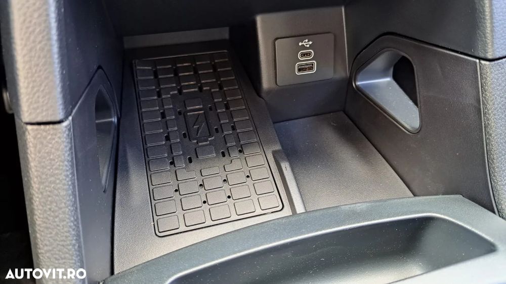 Ford Ranger Pick-Up 2.0 TD 205 CP 10AT 4x4 Double Cab Limited - 32