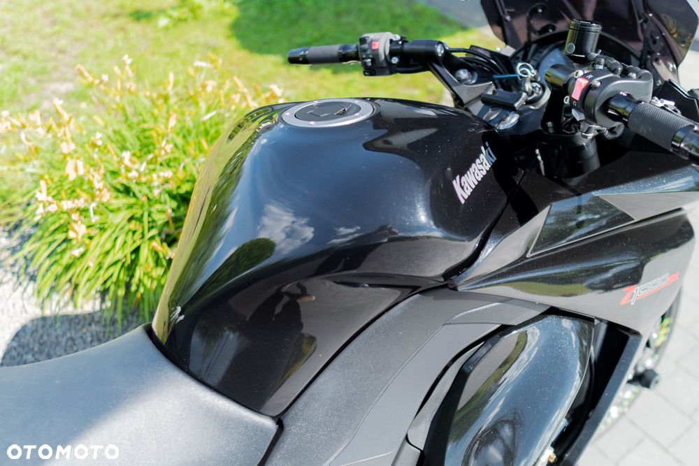 Kawasaki Ninja 1000 SX - 26