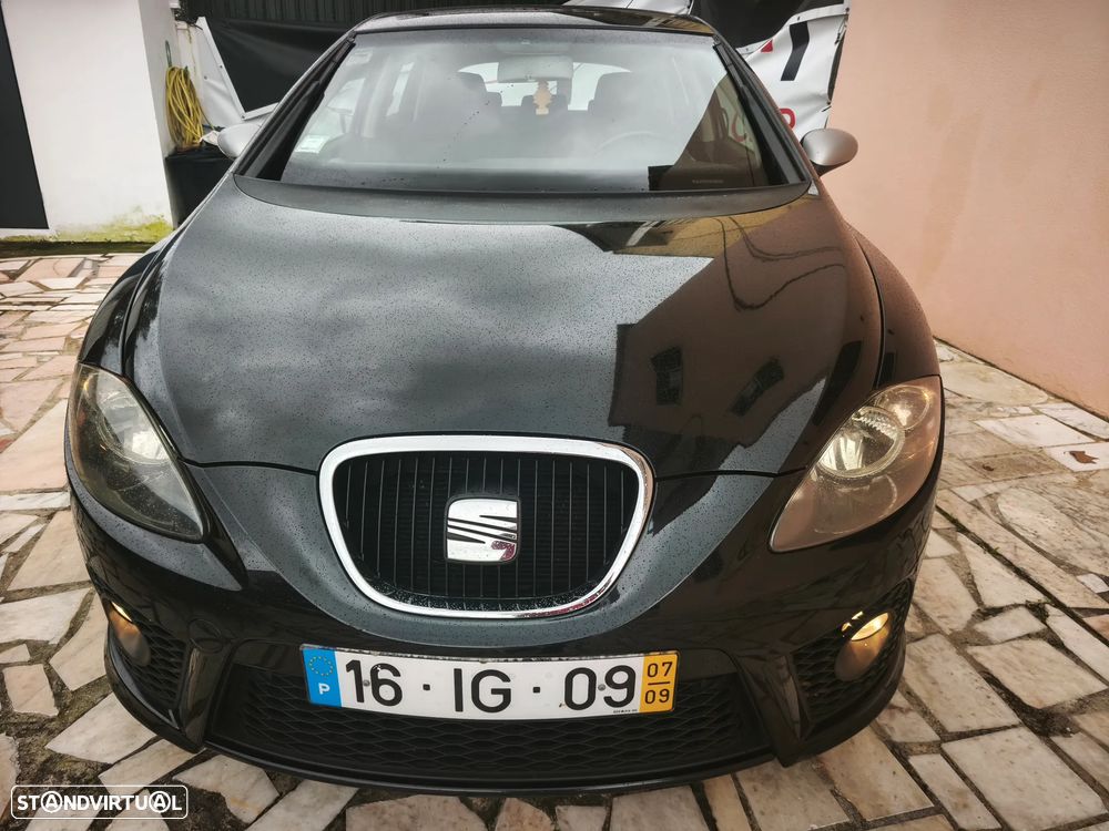 SEAT Leon 2.0 TDI DPF FR - 34