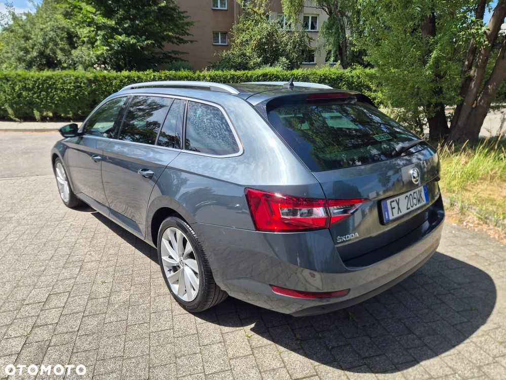 Skoda Superb 2.0 TDI Ambition DSG7 - 7