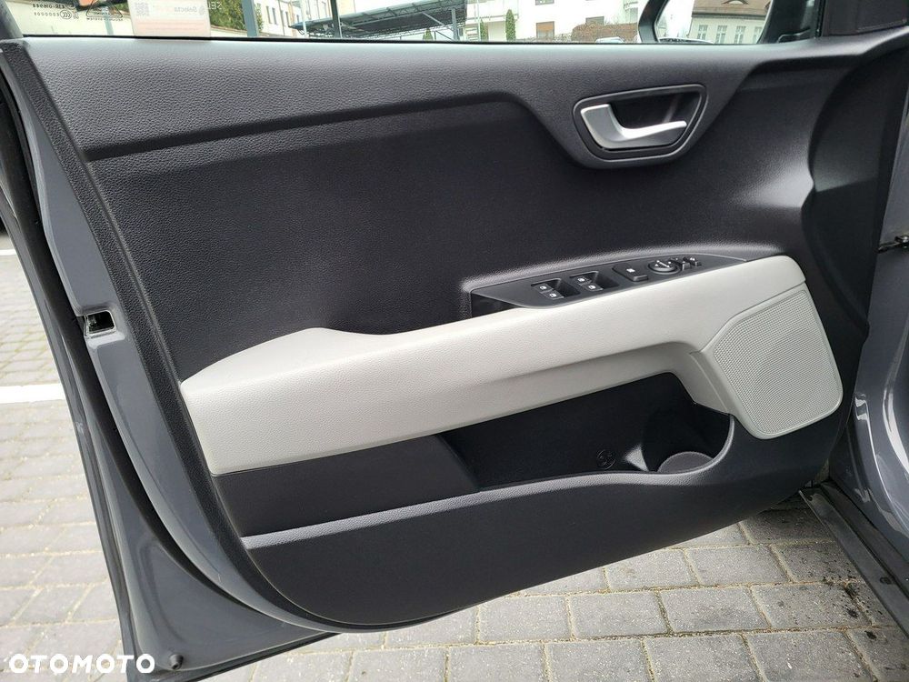 Kia Stonic 1.0 T-GDI L Business Line - 13