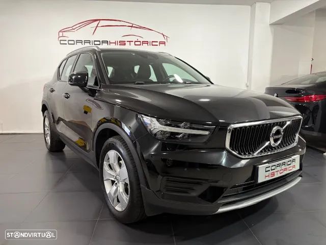 Volvo XC 40 2.0 D3 Momentum Plus - 1