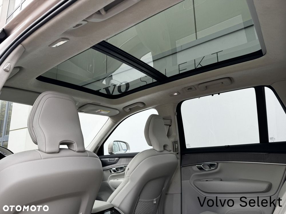 Volvo XC 90 B5 B AWD Ultra Bright 7os - 33
