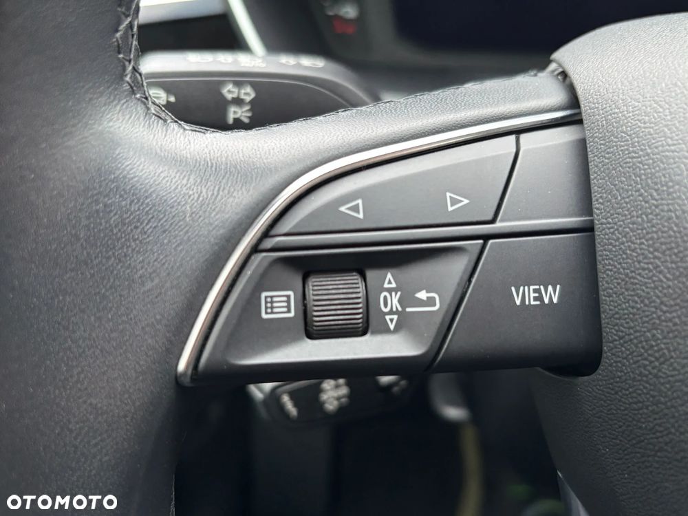 Audi Q3 - 23