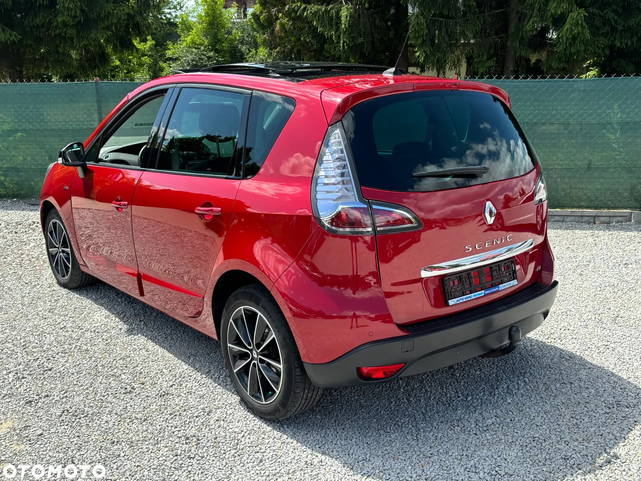 Renault Scenic 1.6 dCi Energy Bose Edition S&S - 8