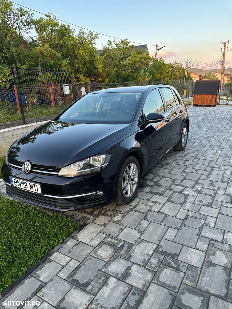 Volkswagen Golf 2.0 TDI 4Motion BMT Comfortline - 3