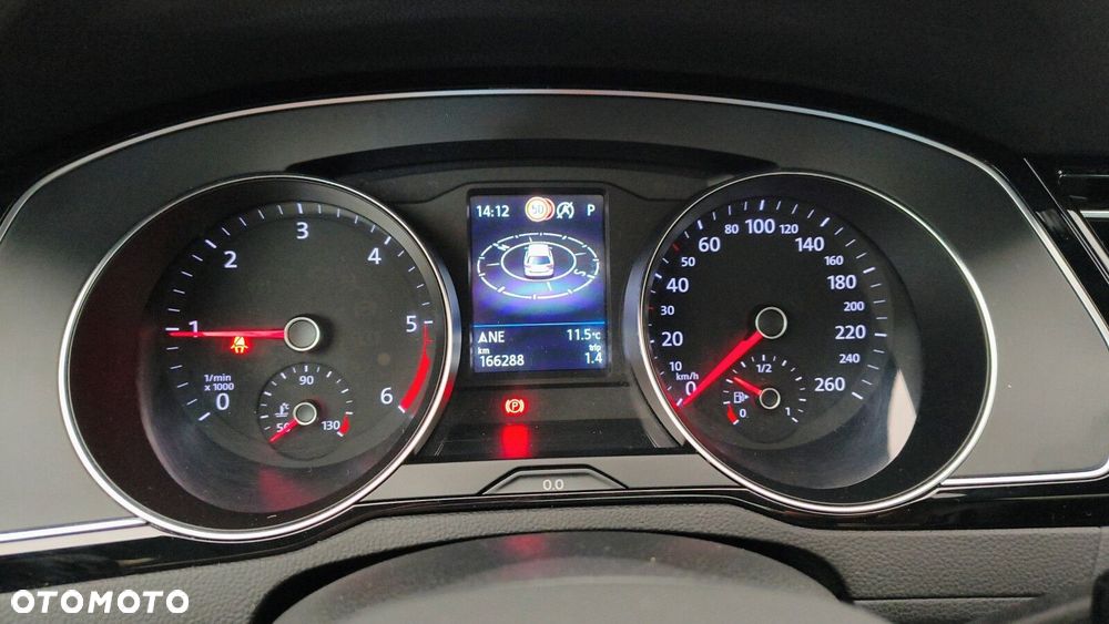 Volkswagen Passat Variant - 15
