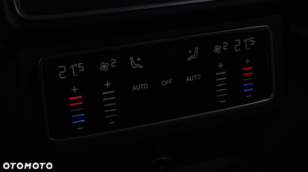 Audi A6 Limousine 50 TFSI e Quattro S tronic - 36