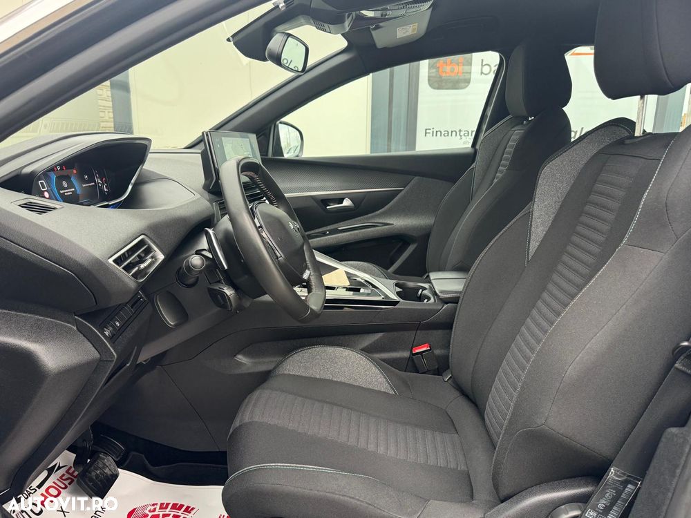 Peugeot 5008 PureTech 130 EAT8 Stop & Start Allure - 11