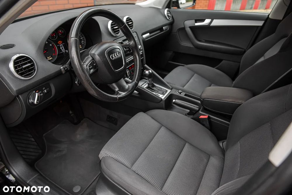 Audi A3 Sportback - 15