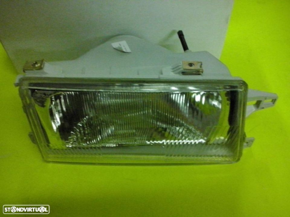 Faróis Farol da frente Fiat Fiorino 1991-- (Novos) - 1