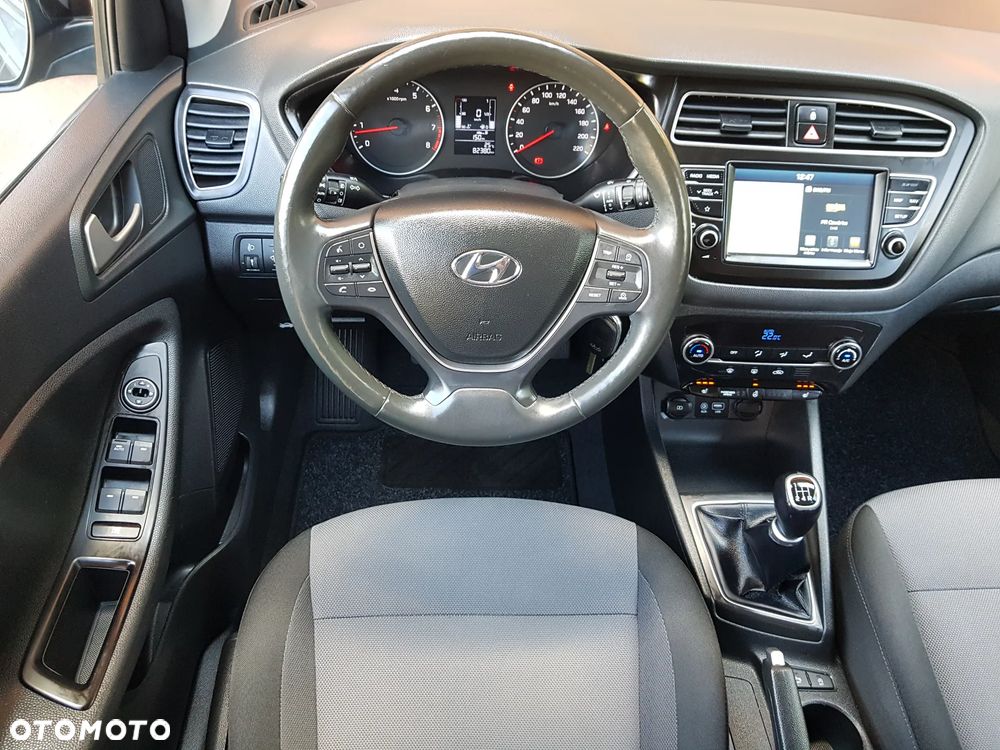 Hyundai i20 1.2 YES Plus - 26