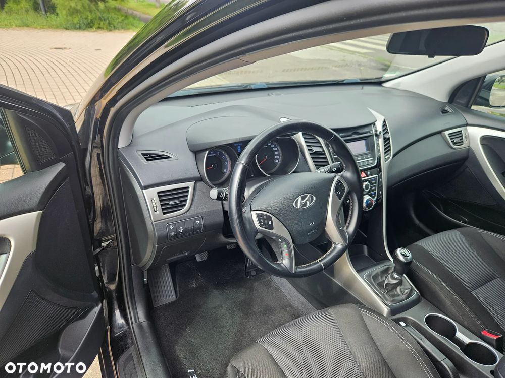 Hyundai i30 1.4 Style - 11