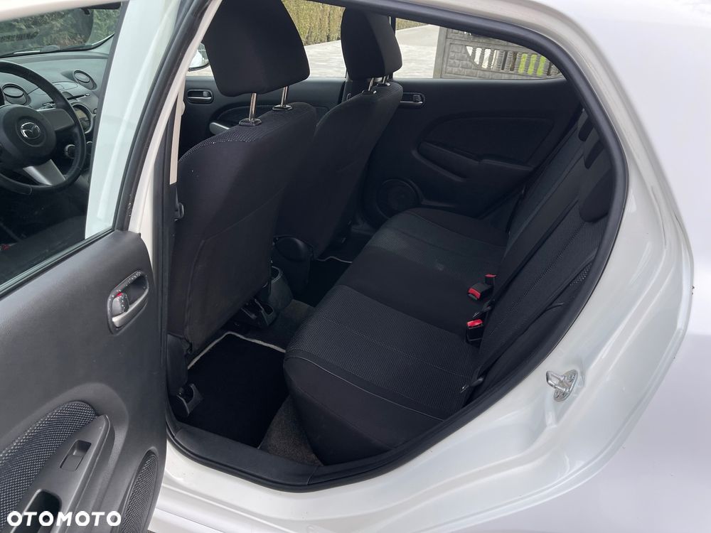 Mazda 2 1.5 Dynamic - 12