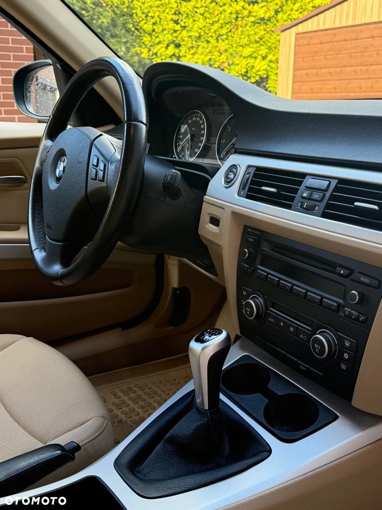 BMW Seria 3 - 23