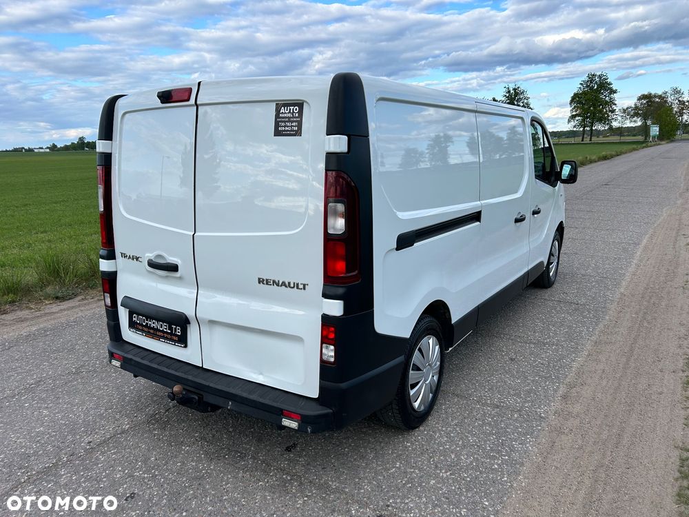 Renault Trafic - 10
