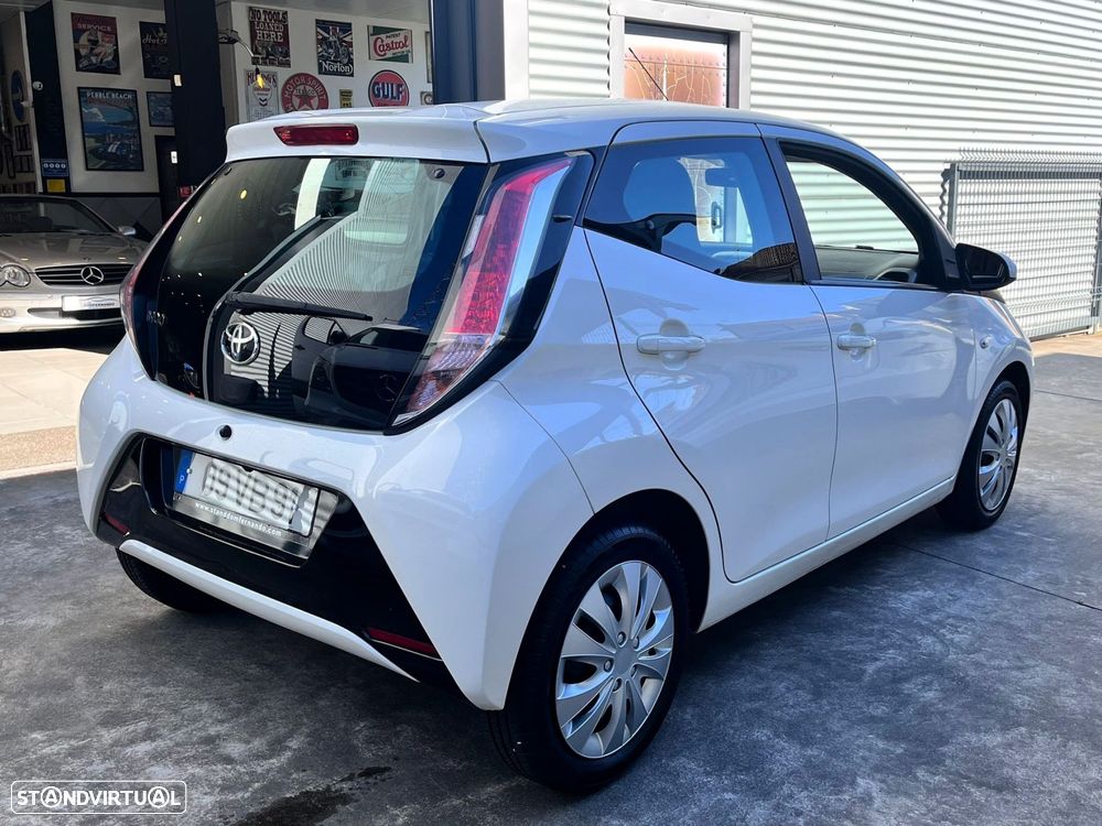 Toyota Aygo 1.0 X-Play+AC+X-Touch - 8
