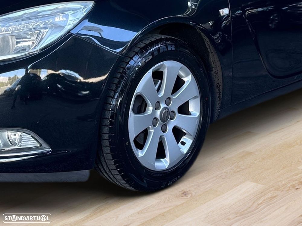 Opel Insignia Sports Tourer - 7