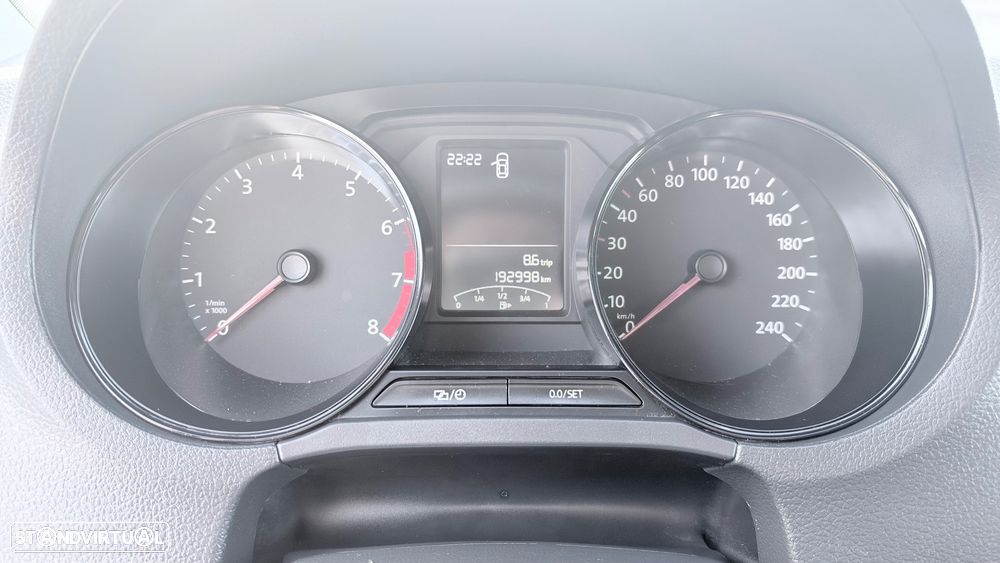 VW Polo 1.0 Trendline - 9