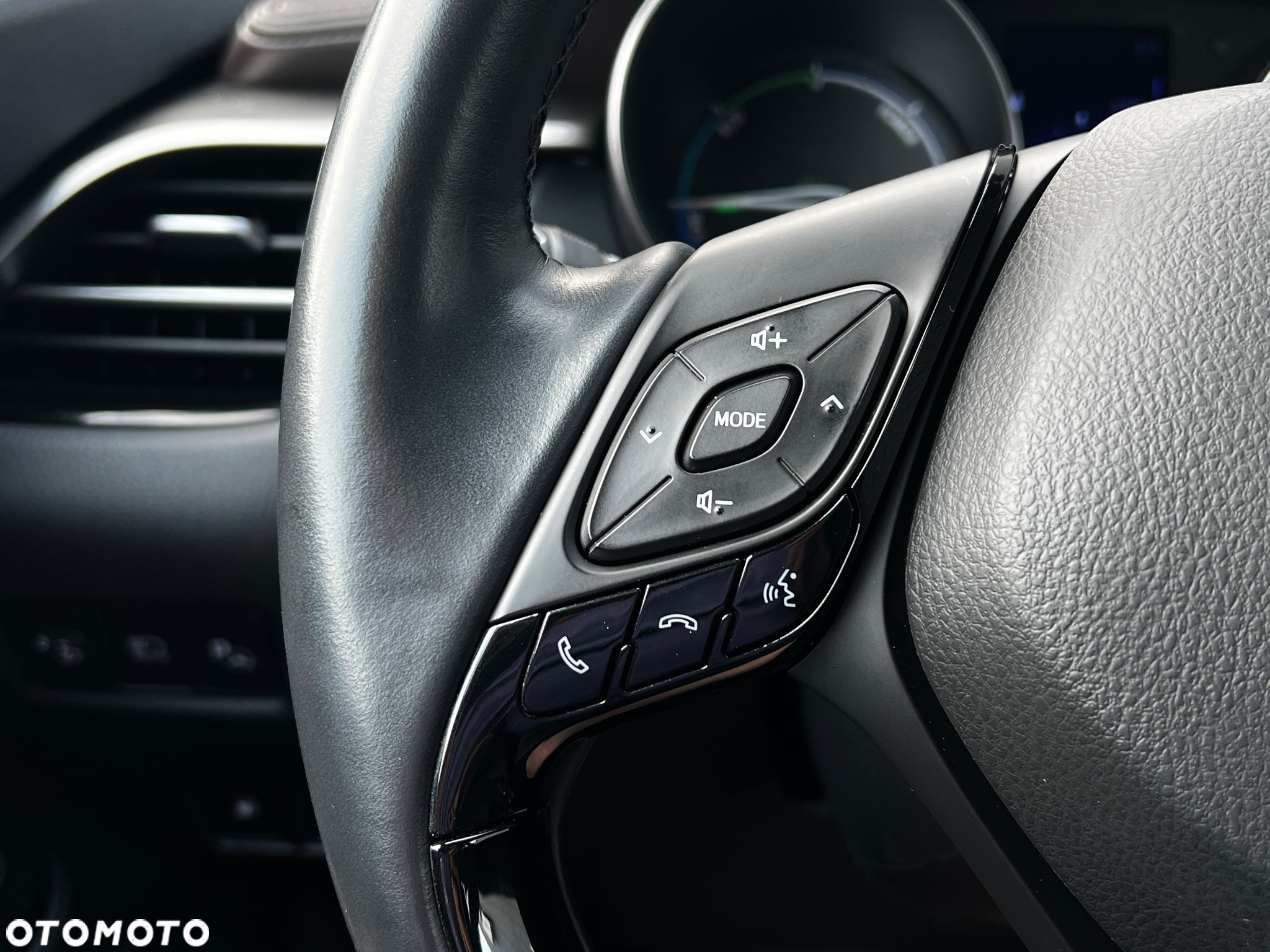 Toyota C-HR 1.8 Hybrid Prestige - 31
