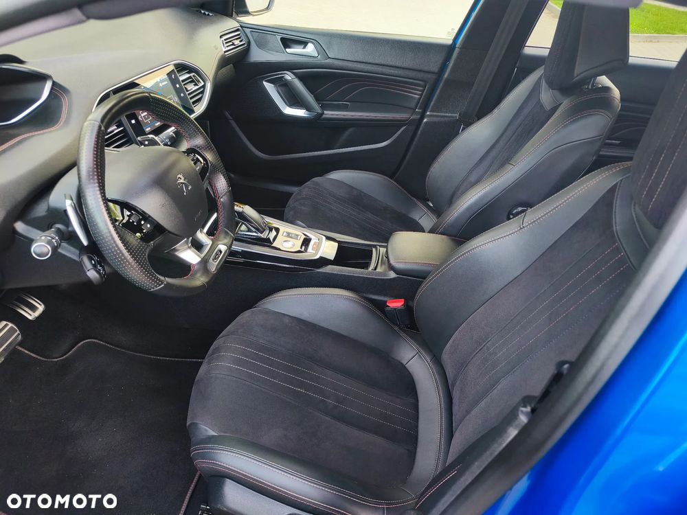 Peugeot 308 1.2 PureTech GPF GT S&S EAT8 - 9