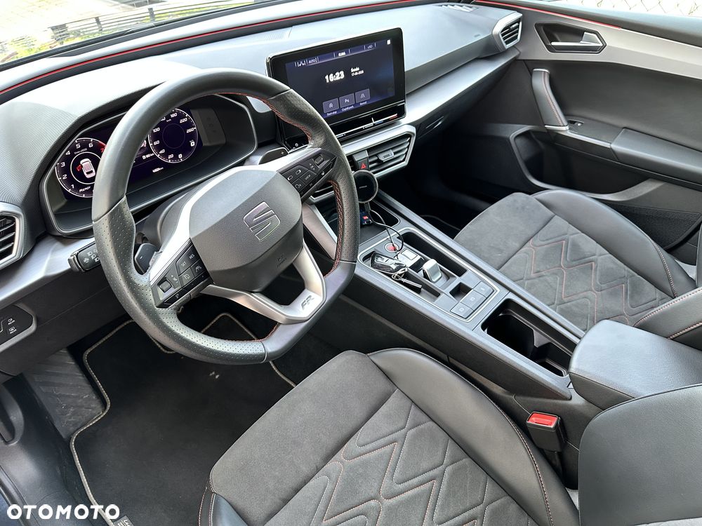 Seat Leon Sportstourer 1.5 eTSI FR DSG - 31