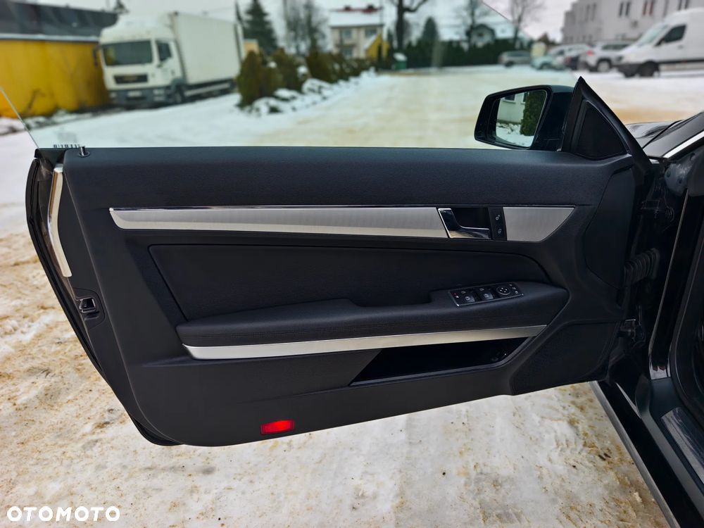 Mercedes-Benz Klasa E - 6