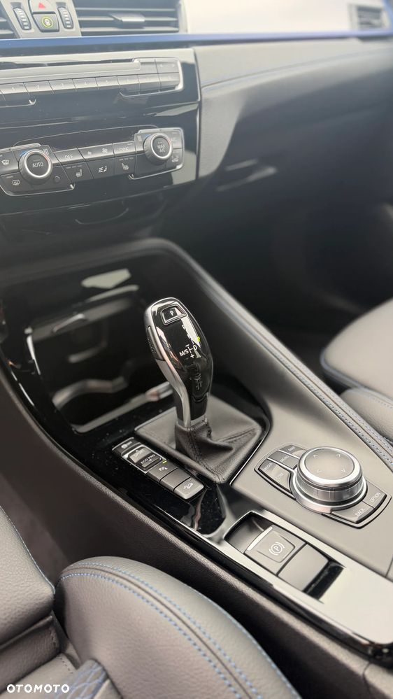 BMW X1 xDrive20i M Sport - 4