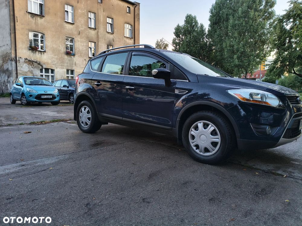 Ford Kuga 2.0 TDCi 2x4 Individual - 4