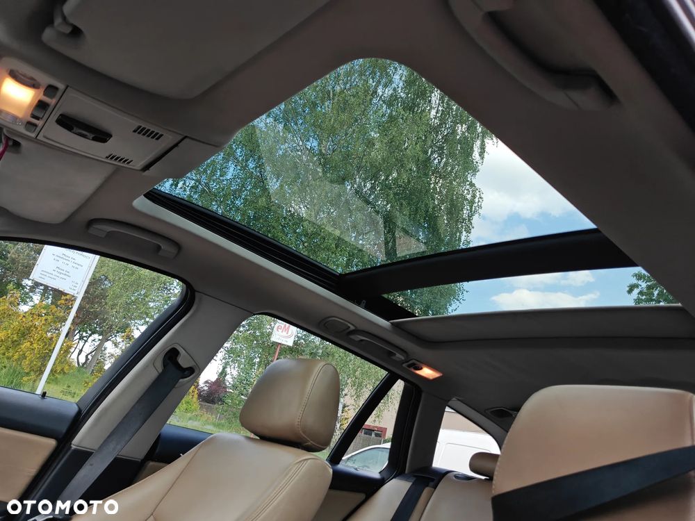 BMW Seria 3 320d DPF Blue Performance Edition Fleet - 8