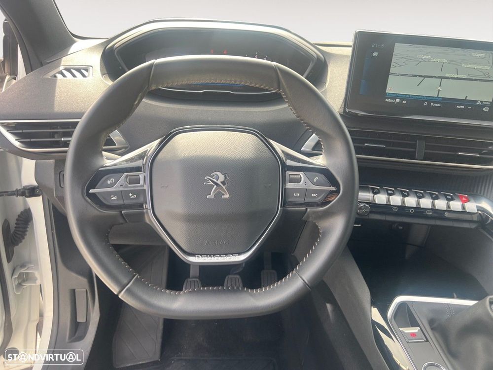 Peugeot 3008 1.2 PureTech Allure - 12