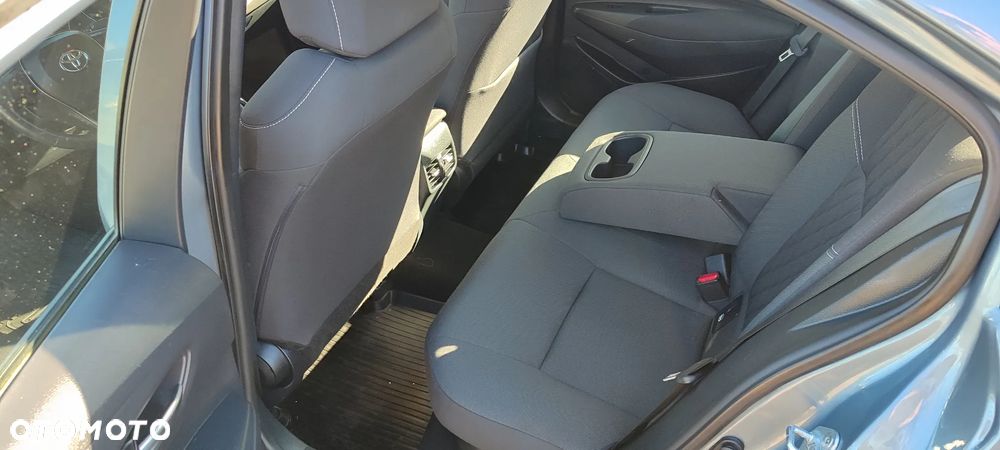 Toyota Corolla 1.8 Hybrid Comfort - 13
