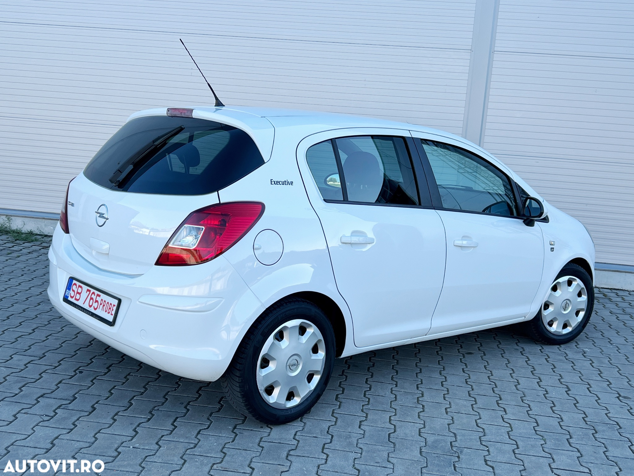 Opel Corsa 1.2 16V EcoFLEX Edition 111 Jahre - 3