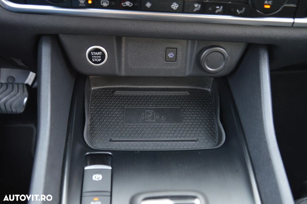 Nissan Qashqai 1.3 l 156CP X-Tronic MHEV N-Connecta - 30