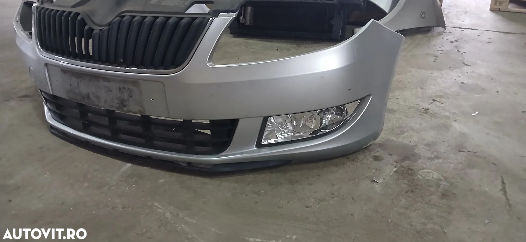Bara fata completa Skoda Fabia, Roomster 2010-2014 - 2