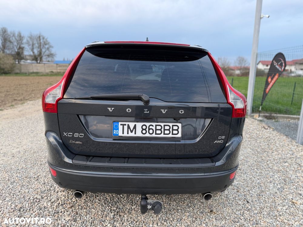 Volvo XC 60 D5 AWD Aut. Summum - 10