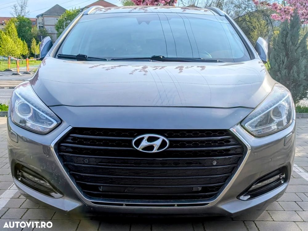 Hyundai i40 1.7 CRDI CW 7DCT Supreme+ - 2