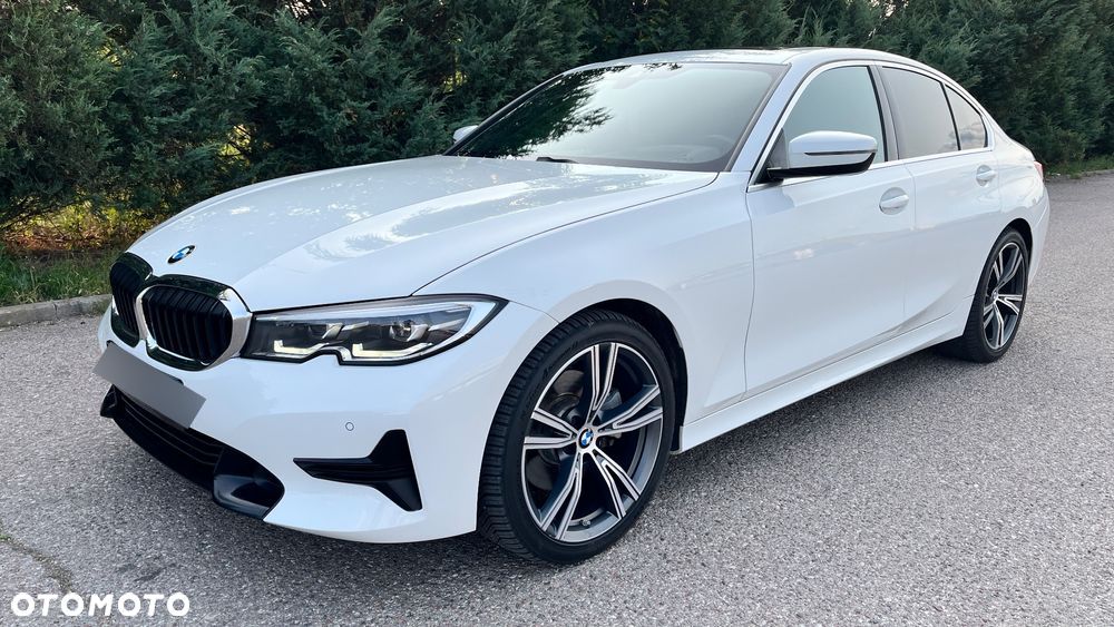 BMW Seria 3 330i Sport Line - 1