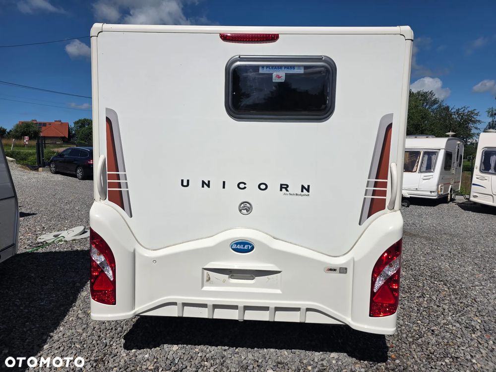 Bailey Unicorn Seville - 6