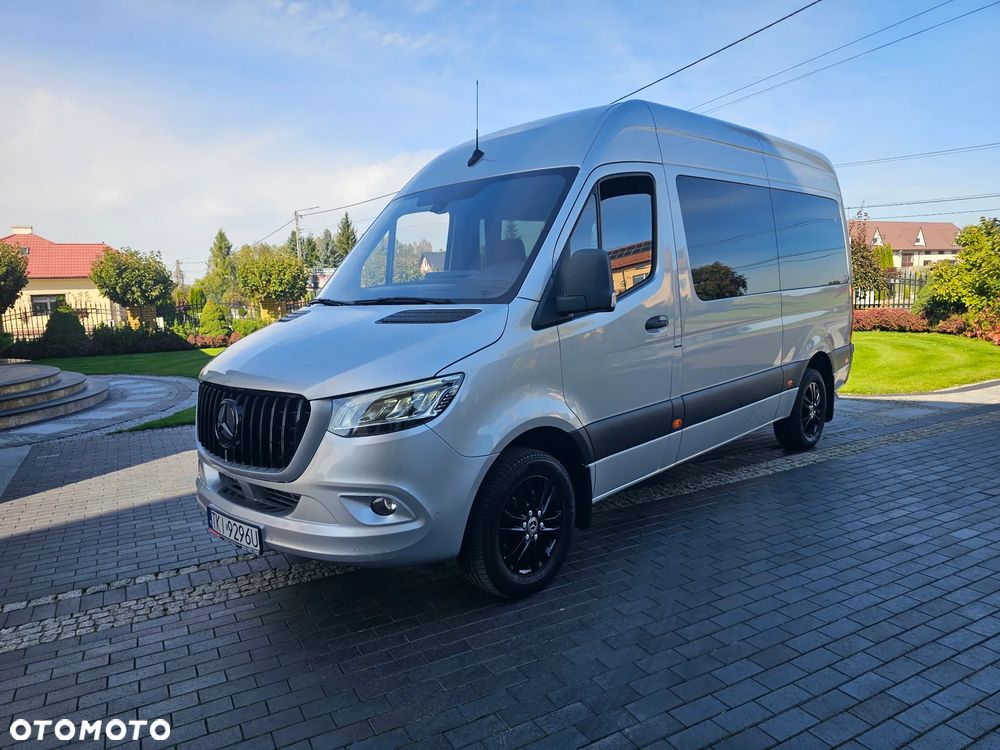 Mercedes-Benz Sprinter - 4
